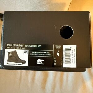 NWT Sorel Toddler Whitney II Plus Bootie WP Black and Sea Salt - Toddler size 4